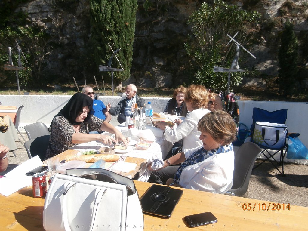 2014 10 04 ET 05 NIMES RASSEMBLEMENT DES MARINEROS D ORAN (27).JPG